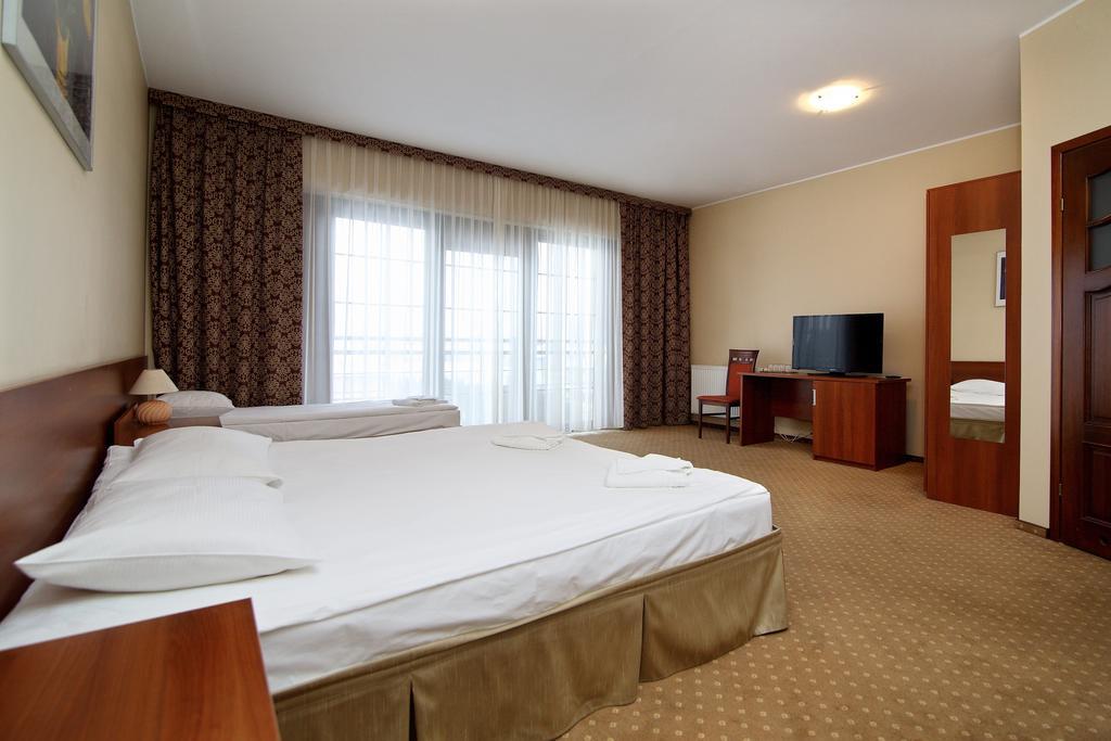 Amadeus Motel Lomza Bilik gambar