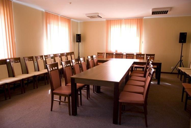 Amadeus Motel Lomza Luaran gambar