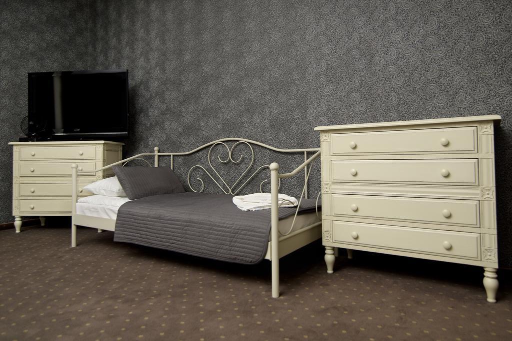 Amadeus Motel Lomza Luaran gambar