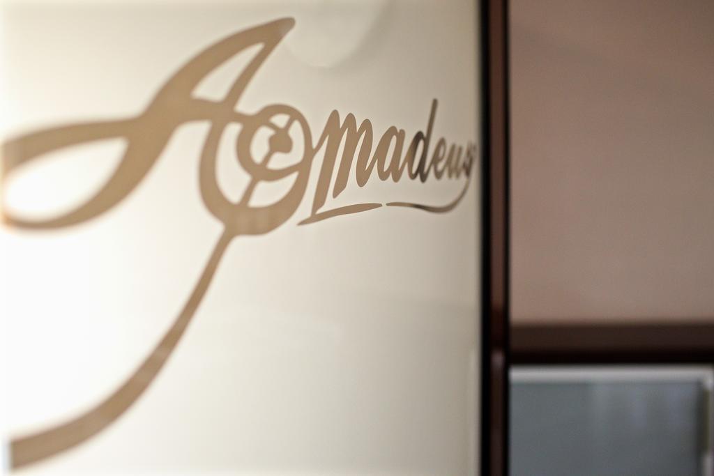 Amadeus Motel Lomza Luaran gambar