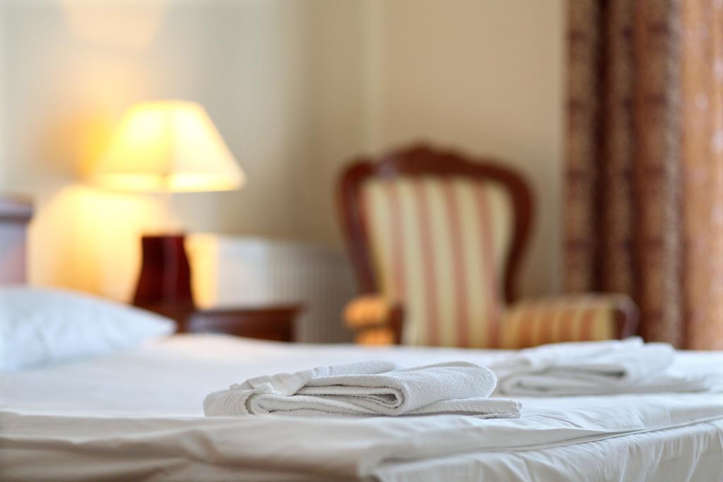 Amadeus Motel Lomza Luaran gambar
